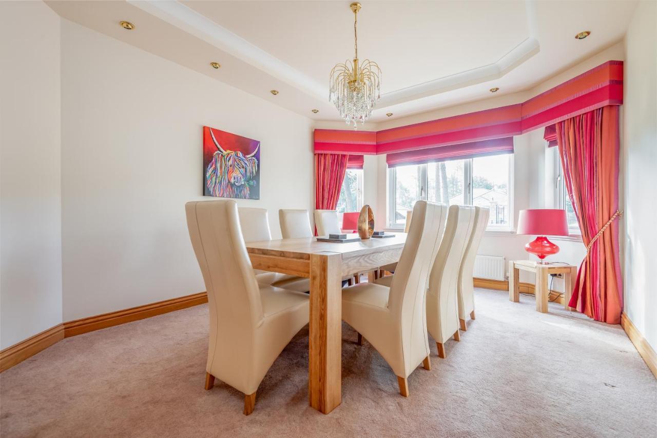 Luxury 6-Bed House With Pool Villa Glenrothes Exterior photo