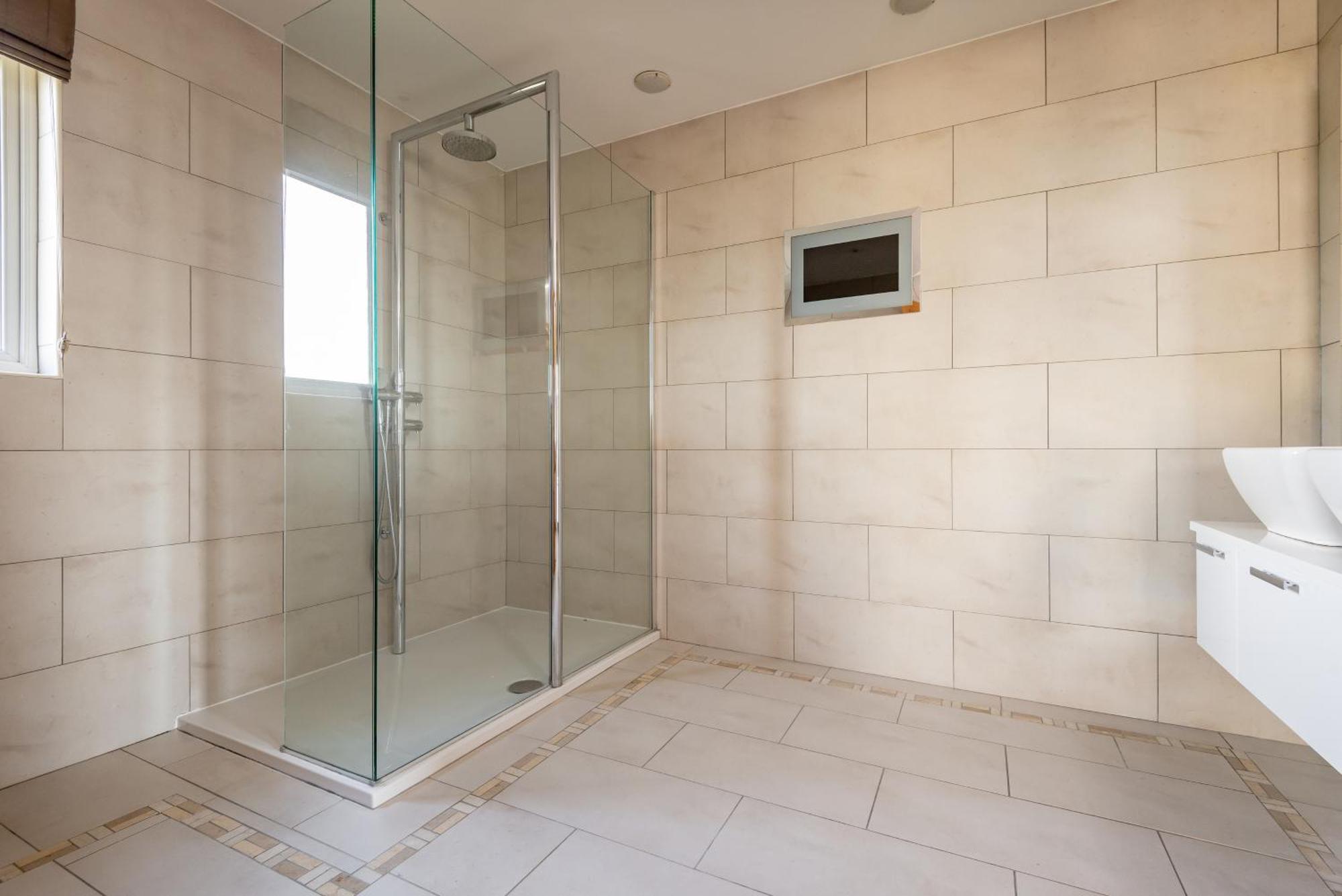 Luxury 6-Bed House With Pool Villa Glenrothes Exterior photo
